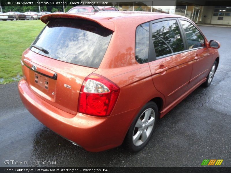 Electric Orange / Black 2007 Kia Spectra Spectra5 SX Wagon