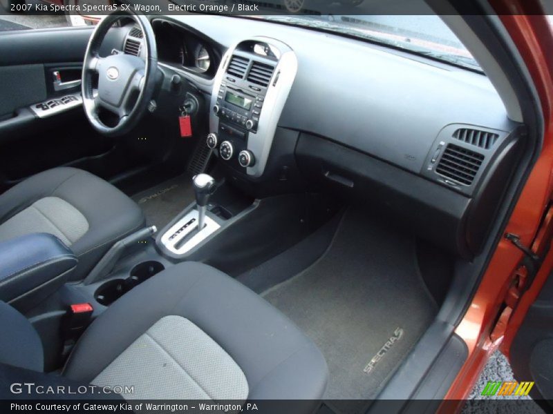  2007 Spectra Spectra5 SX Wagon Black Interior