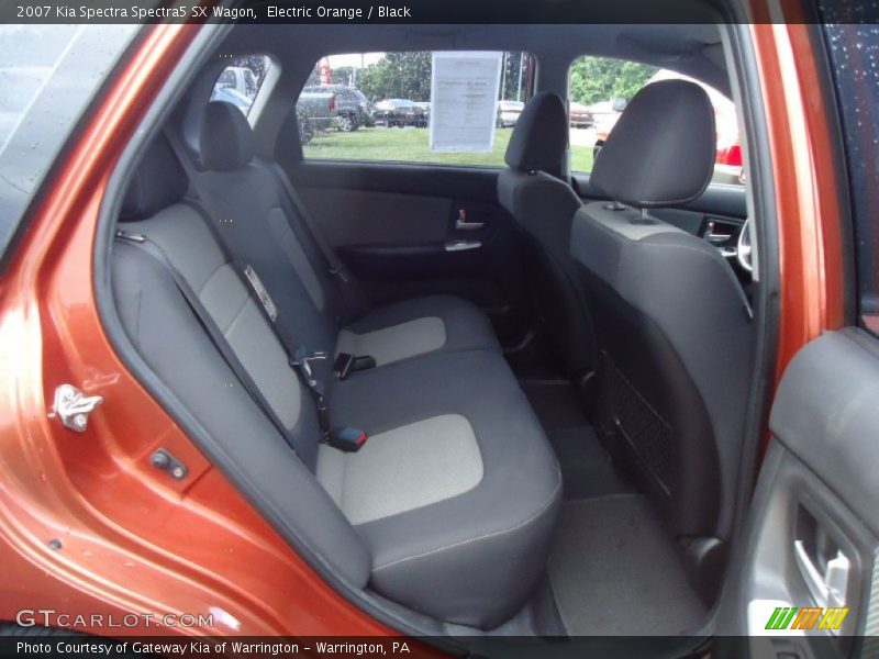  2007 Spectra Spectra5 SX Wagon Black Interior
