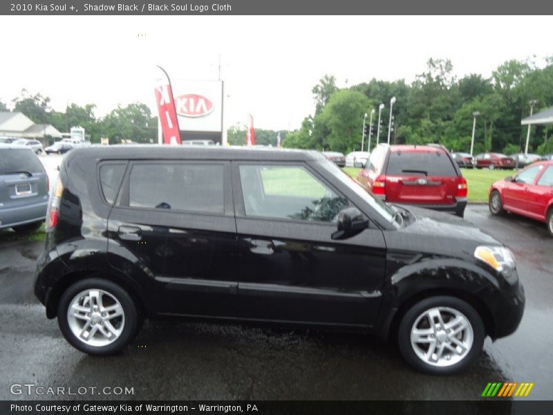 Shadow Black / Black Soul Logo Cloth 2010 Kia Soul +