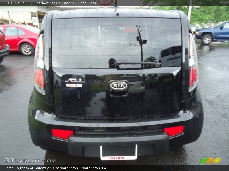 Shadow Black / Black Soul Logo Cloth 2010 Kia Soul +