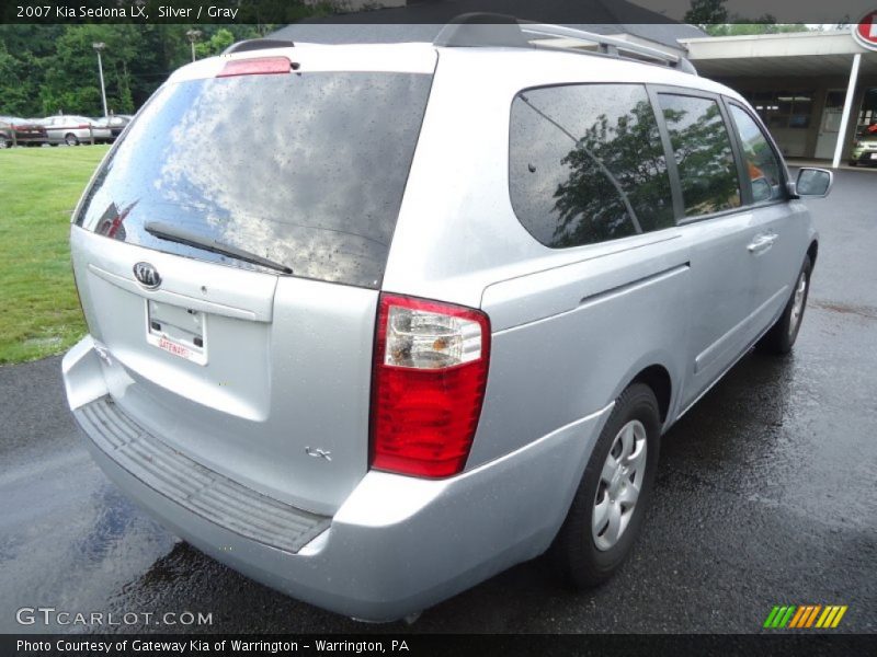 Silver / Gray 2007 Kia Sedona LX
