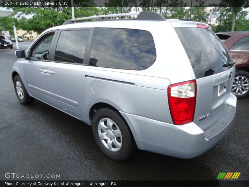 Silver / Gray 2007 Kia Sedona LX