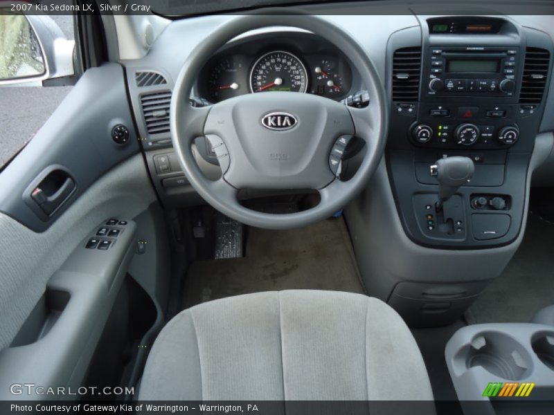 Silver / Gray 2007 Kia Sedona LX