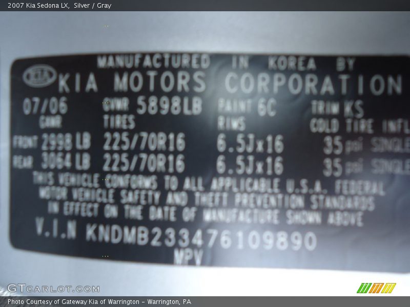 Silver / Gray 2007 Kia Sedona LX