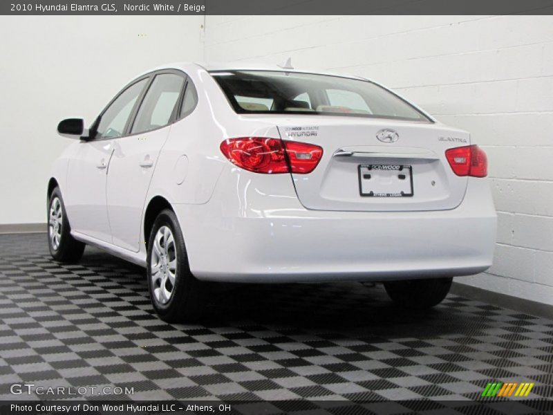 Nordic White / Beige 2010 Hyundai Elantra GLS