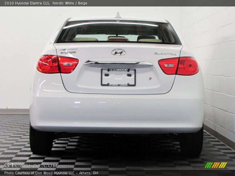 Nordic White / Beige 2010 Hyundai Elantra GLS