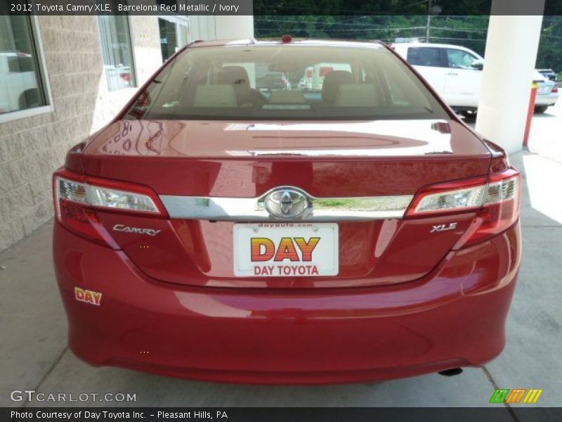Barcelona Red Metallic / Ivory 2012 Toyota Camry XLE