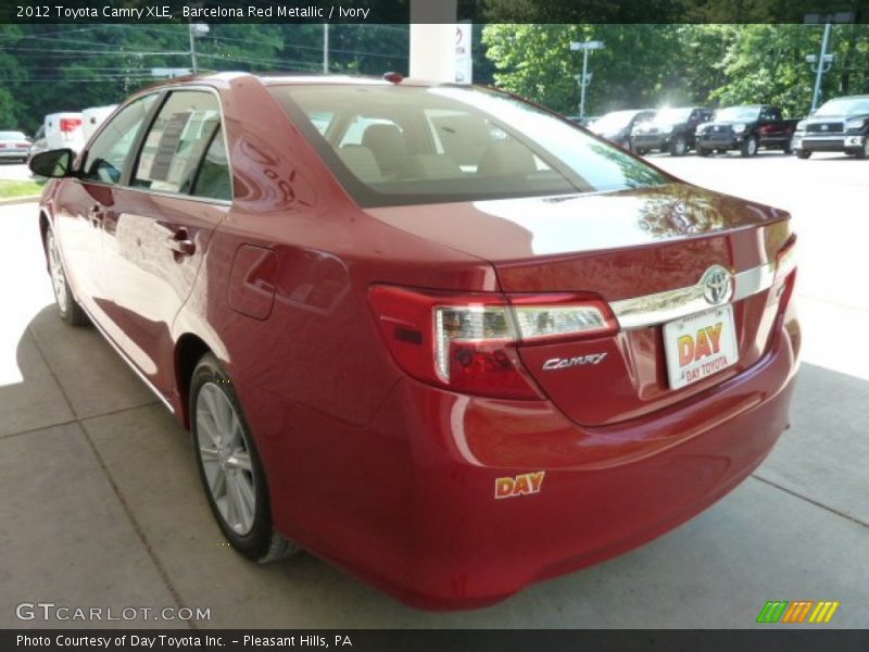 Barcelona Red Metallic / Ivory 2012 Toyota Camry XLE