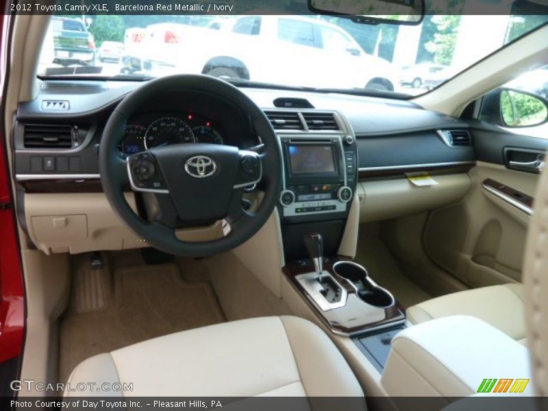 Barcelona Red Metallic / Ivory 2012 Toyota Camry XLE