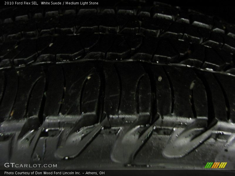 White Suede / Medium Light Stone 2010 Ford Flex SEL