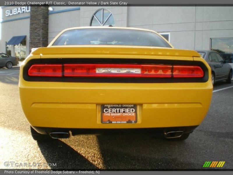 Detonator Yellow / Dark Slate Gray 2010 Dodge Challenger R/T Classic