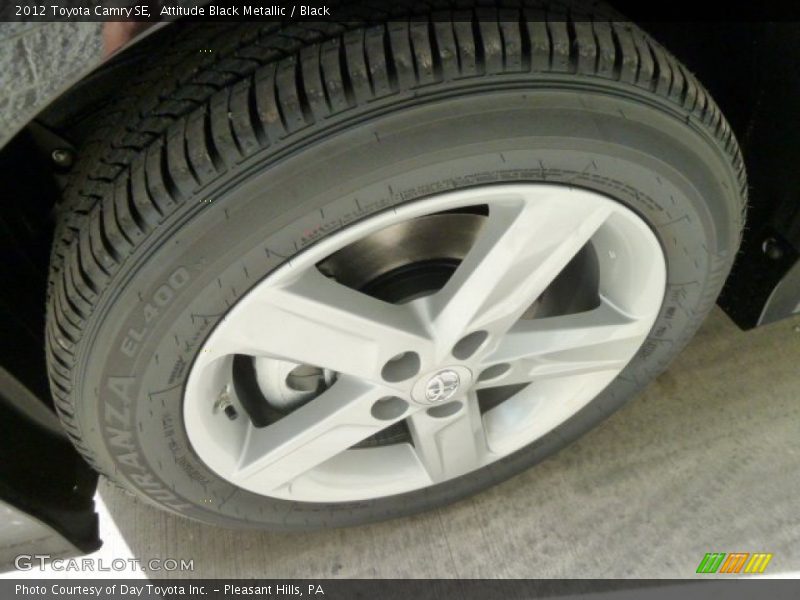 Attitude Black Metallic / Black 2012 Toyota Camry SE