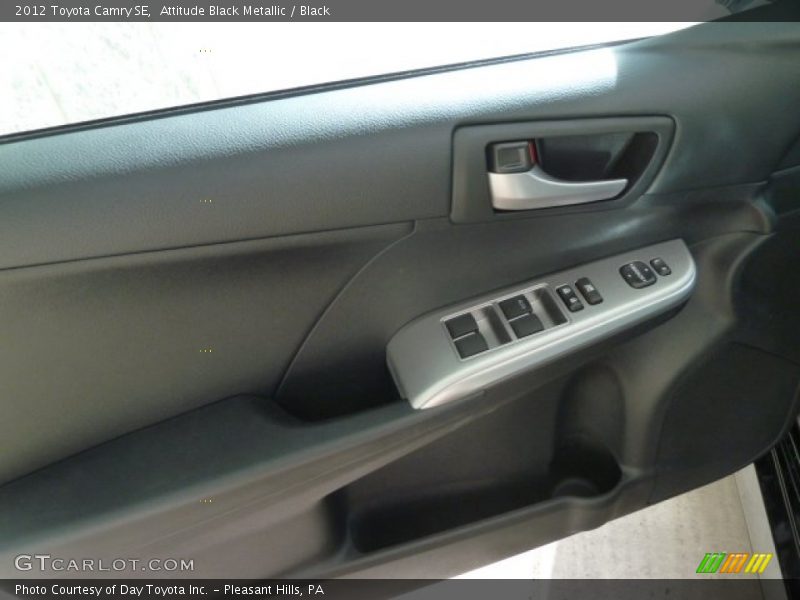 Attitude Black Metallic / Black 2012 Toyota Camry SE