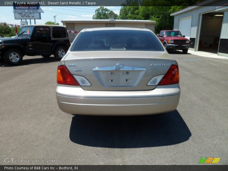 Desert Sand Metallic / Taupe 2002 Toyota Avalon XLS
