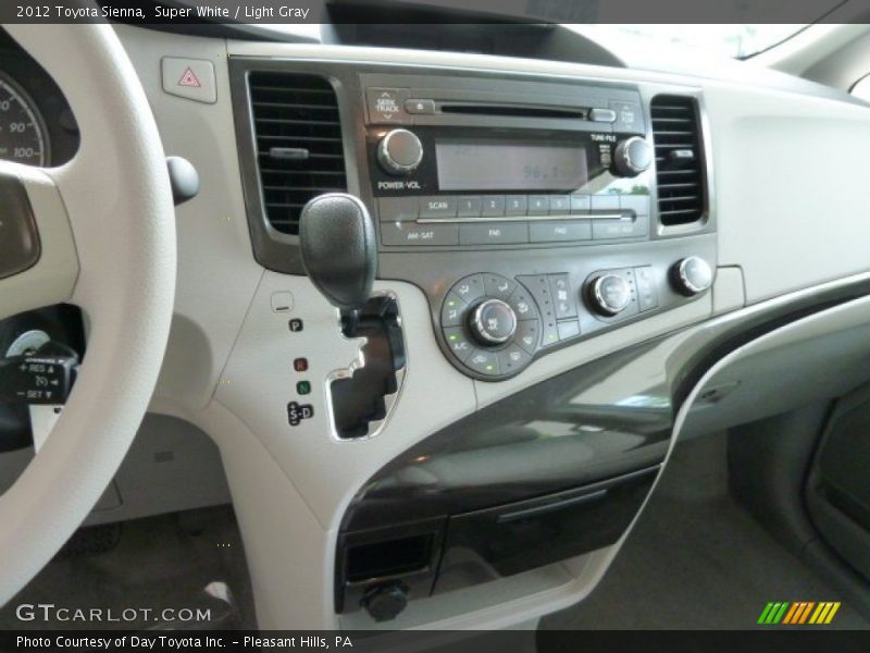Super White / Light Gray 2012 Toyota Sienna