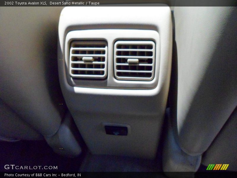 Desert Sand Metallic / Taupe 2002 Toyota Avalon XLS