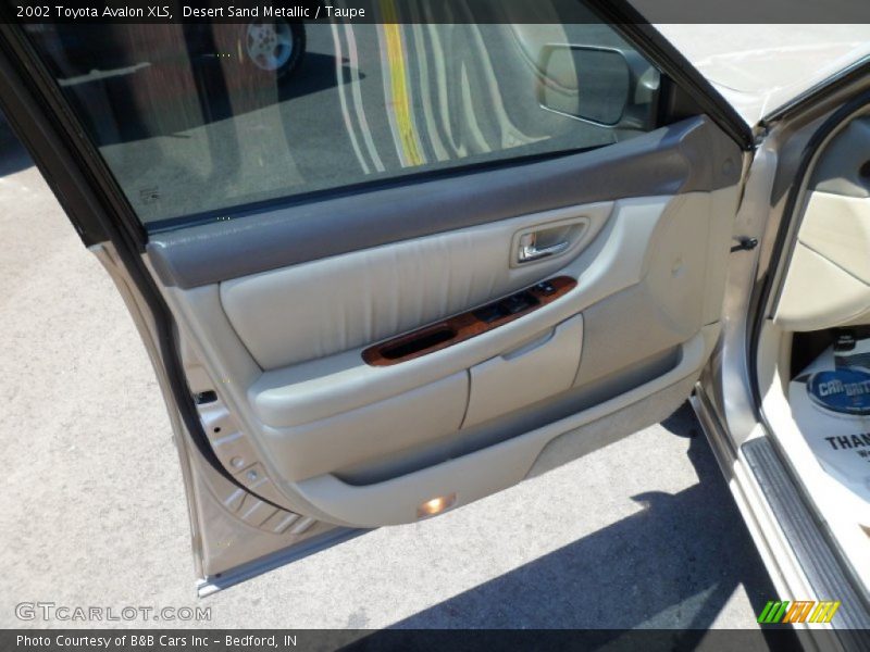 Desert Sand Metallic / Taupe 2002 Toyota Avalon XLS
