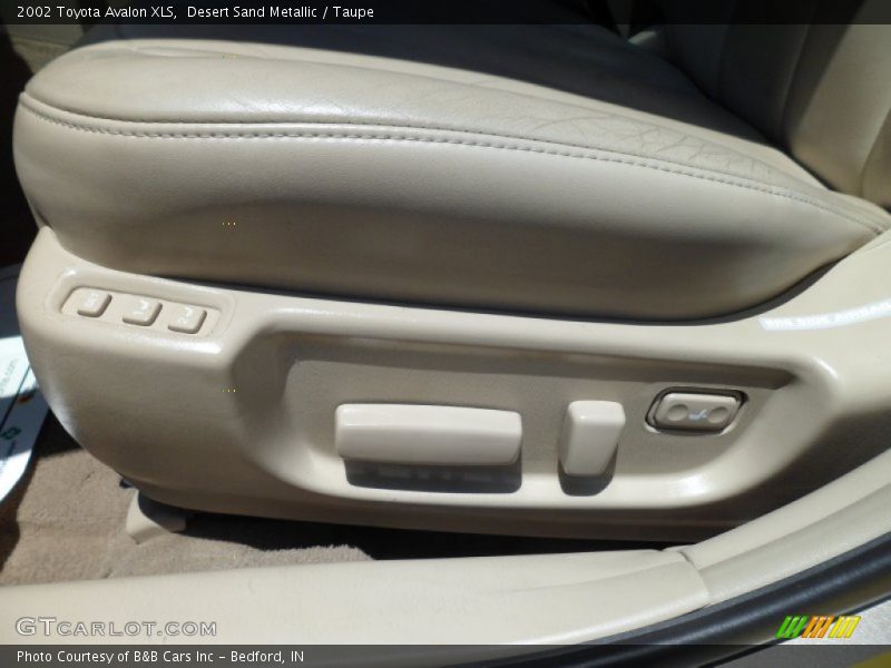 Desert Sand Metallic / Taupe 2002 Toyota Avalon XLS