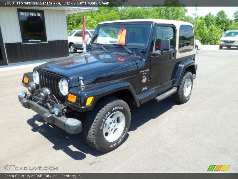 Black / Camel/Dark Green 2000 Jeep Wrangler Sahara 4x4