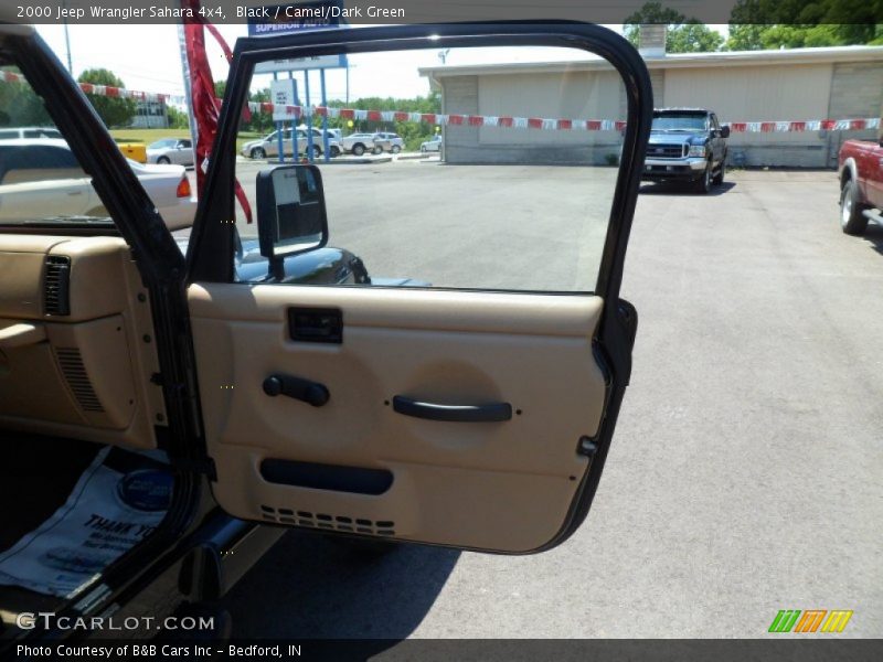 Black / Camel/Dark Green 2000 Jeep Wrangler Sahara 4x4