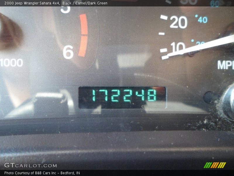 Black / Camel/Dark Green 2000 Jeep Wrangler Sahara 4x4