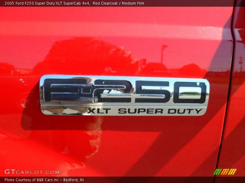 Red Clearcoat / Medium Flint 2005 Ford F250 Super Duty XLT SuperCab 4x4