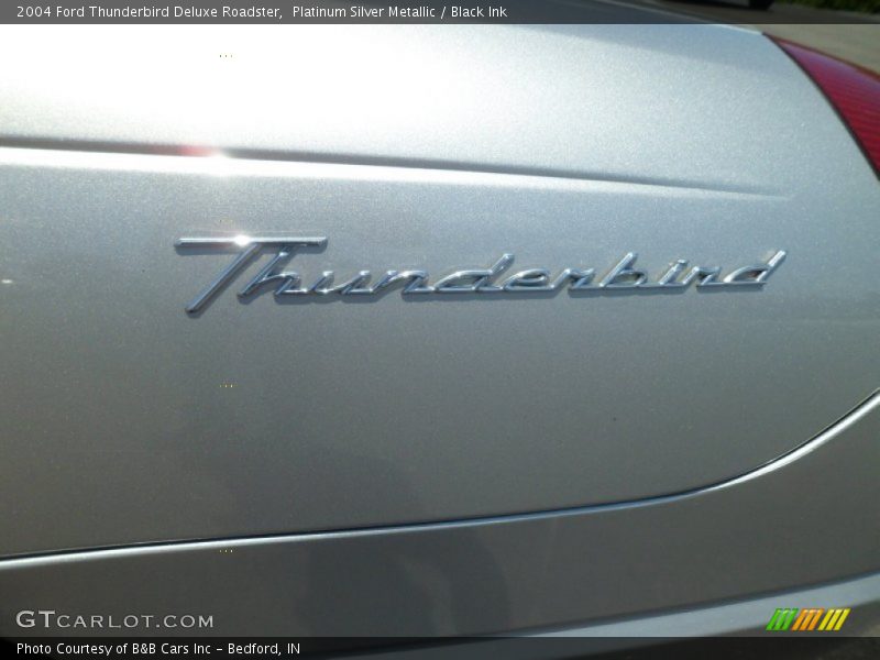 2004 Thunderbird Deluxe Roadster Logo