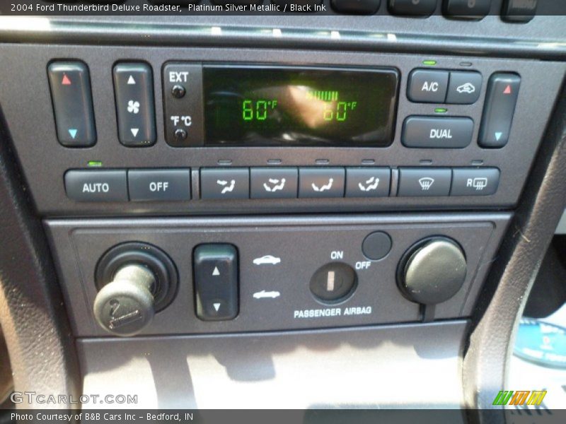 Controls of 2004 Thunderbird Deluxe Roadster