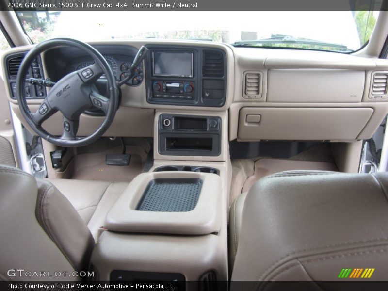 Dashboard of 2006 Sierra 1500 SLT Crew Cab 4x4