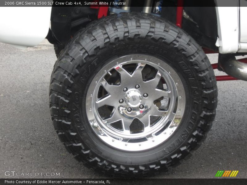 Custom Wheels of 2006 Sierra 1500 SLT Crew Cab 4x4