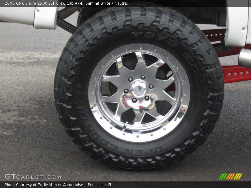 Custom Wheels of 2006 Sierra 1500 SLT Crew Cab 4x4