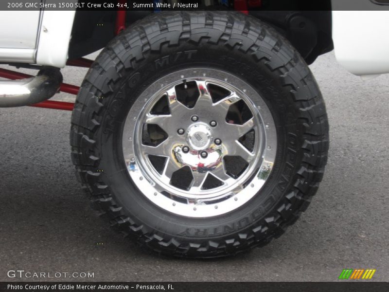 Custom Wheels of 2006 Sierra 1500 SLT Crew Cab 4x4
