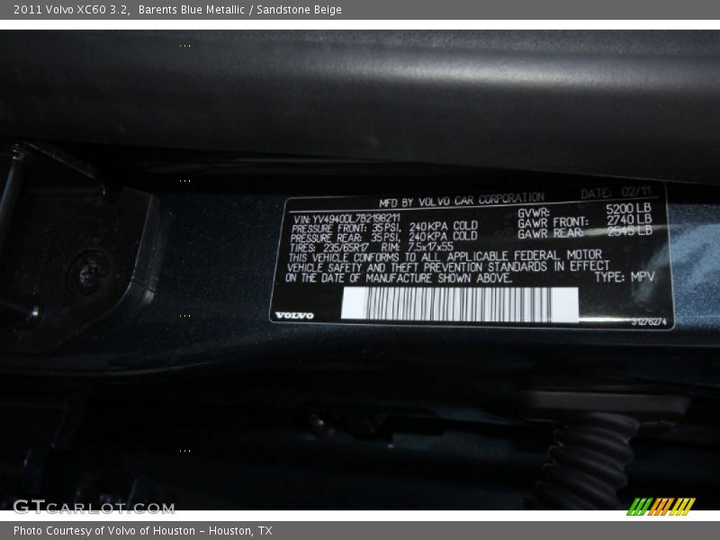 Barents Blue Metallic / Sandstone Beige 2011 Volvo XC60 3.2