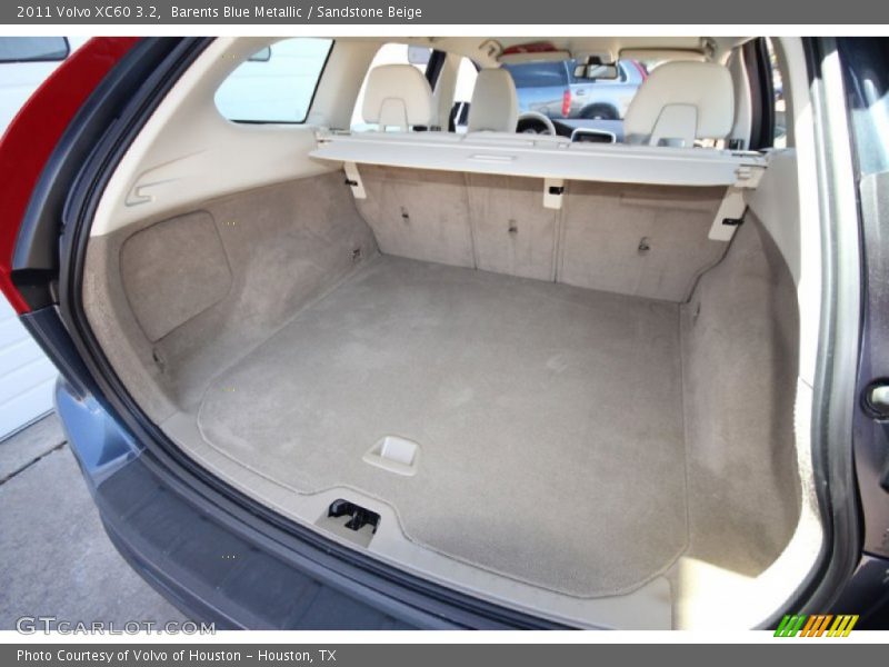  2011 XC60 3.2 Trunk