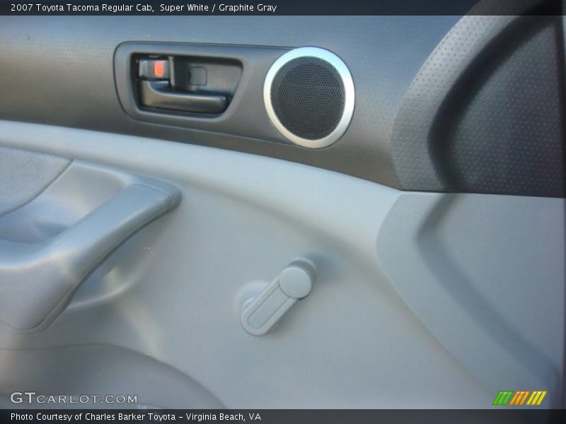Super White / Graphite Gray 2007 Toyota Tacoma Regular Cab