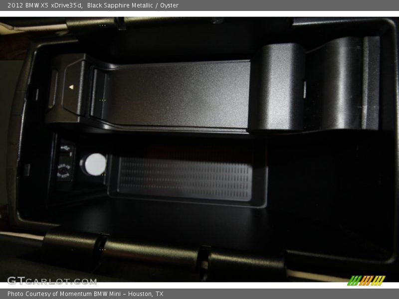 Black Sapphire Metallic / Oyster 2012 BMW X5 xDrive35d