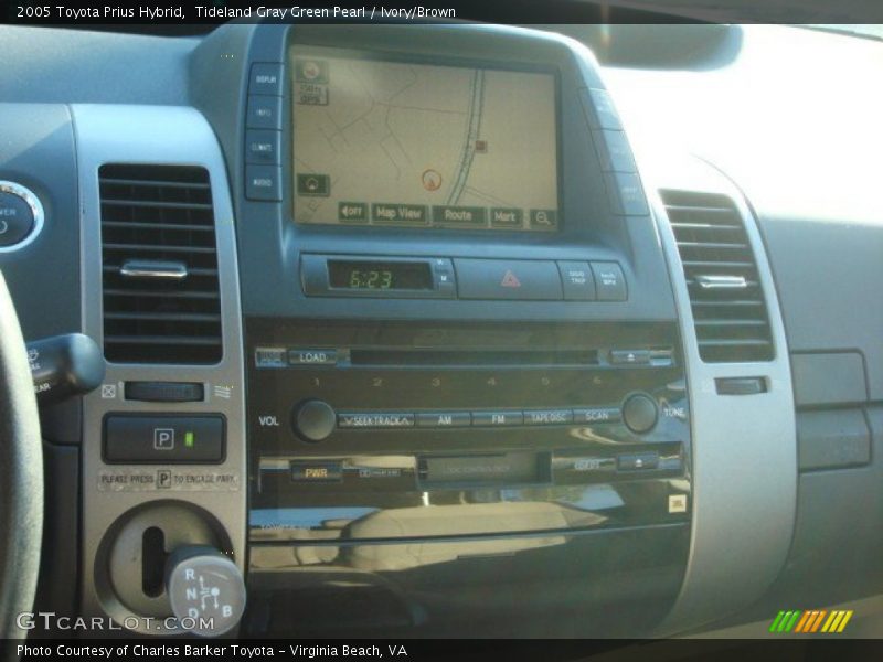 Tideland Gray Green Pearl / Ivory/Brown 2005 Toyota Prius Hybrid
