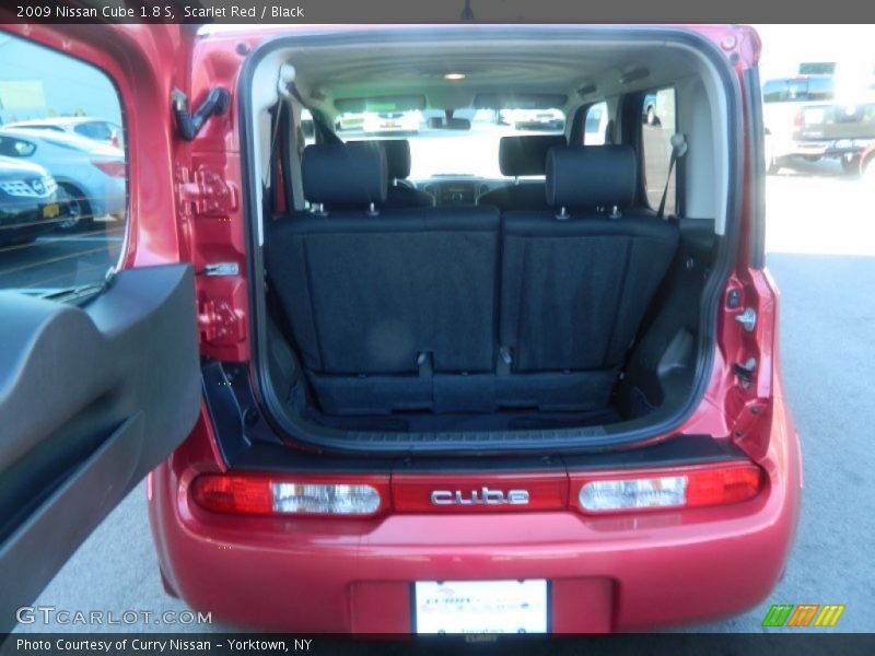 Scarlet Red / Black 2009 Nissan Cube 1.8 S