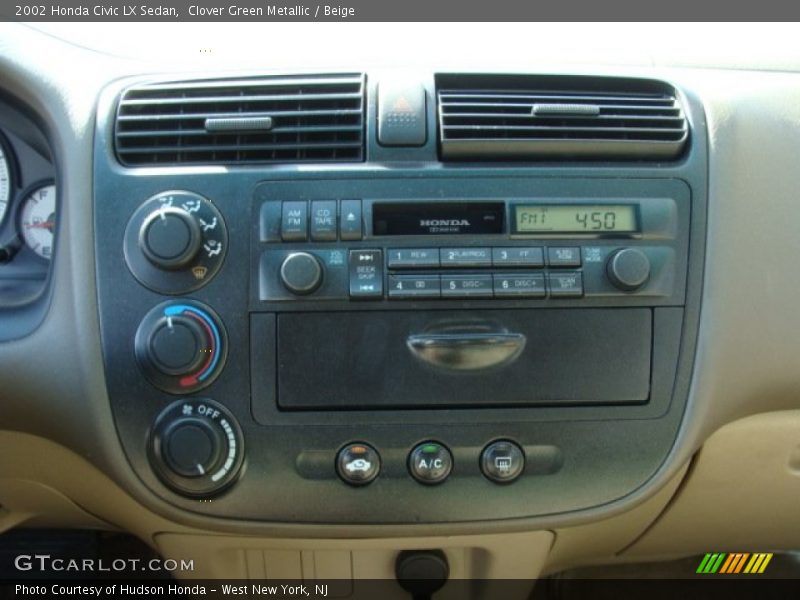 Clover Green Metallic / Beige 2002 Honda Civic LX Sedan