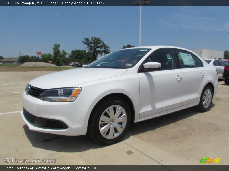 Front 3/4 View of 2012 Jetta SE Sedan