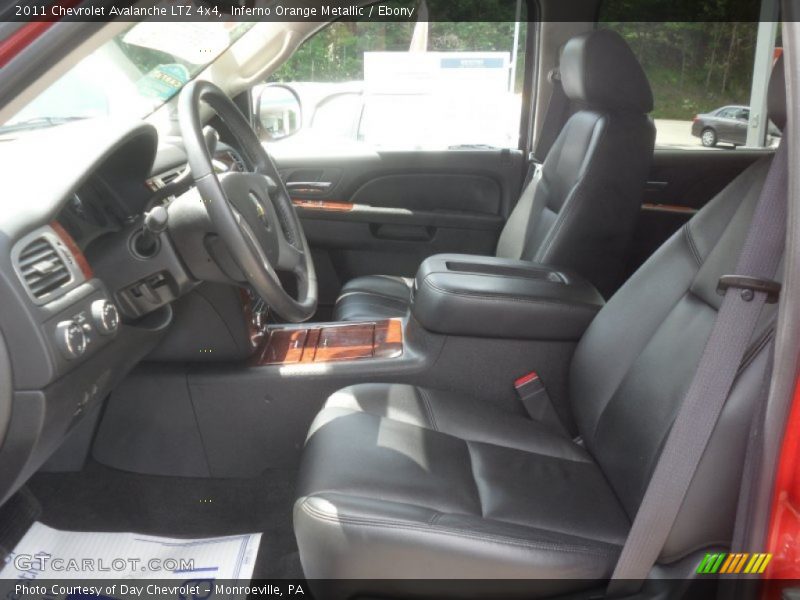  2011 Avalanche LTZ 4x4 Ebony Interior