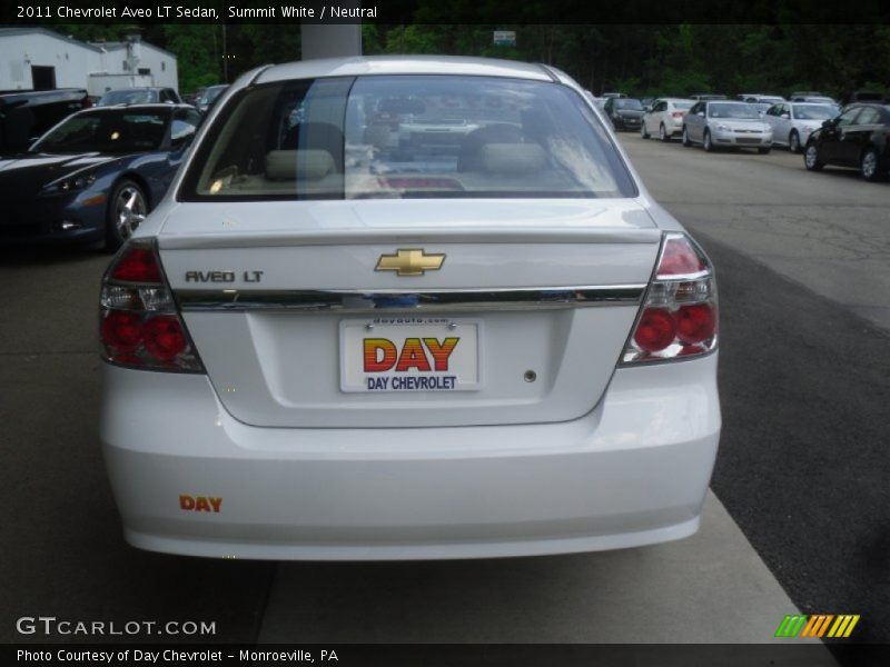 Summit White / Neutral 2011 Chevrolet Aveo LT Sedan