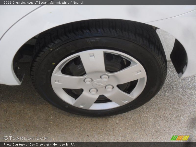 Summit White / Neutral 2011 Chevrolet Aveo LT Sedan