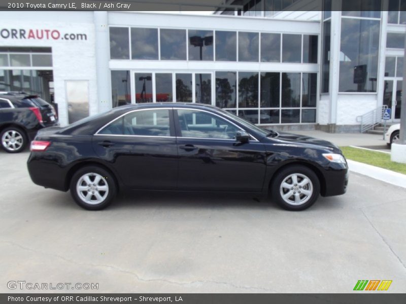 Black / Ash Gray 2010 Toyota Camry LE