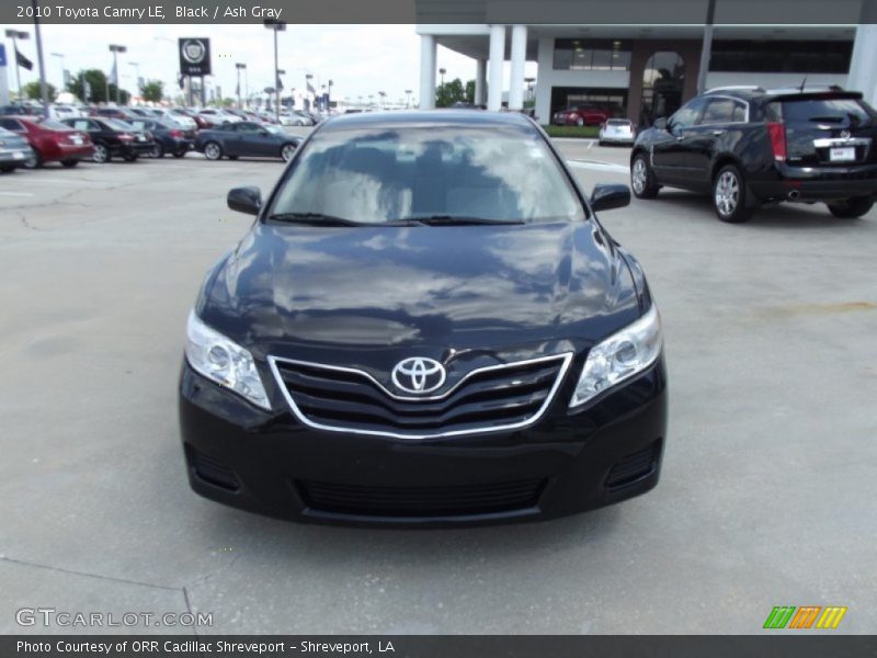 Black / Ash Gray 2010 Toyota Camry LE