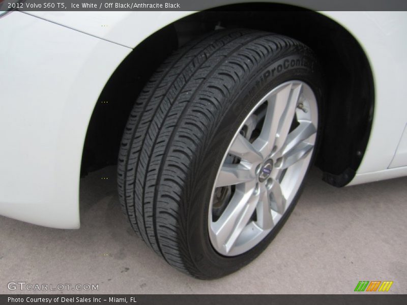 Ice White / Off Black/Anthracite Black 2012 Volvo S60 T5