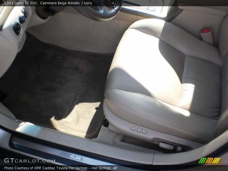 Cashmere Beige Metallic / Ivory 2001 Lexus ES 300