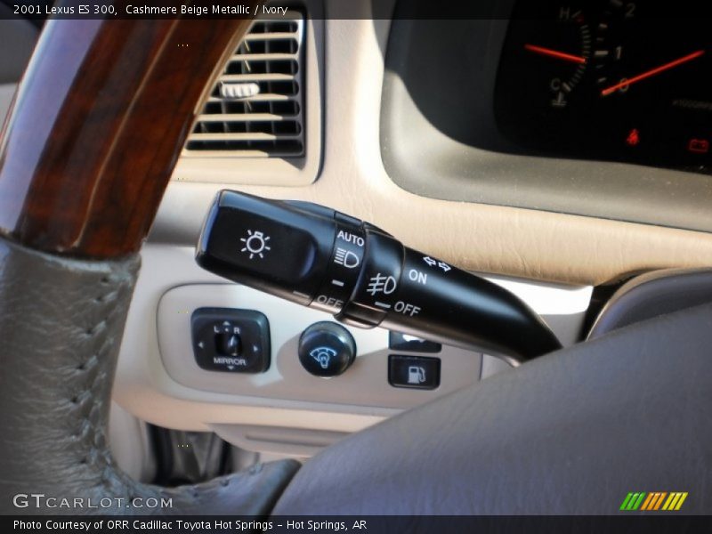 Cashmere Beige Metallic / Ivory 2001 Lexus ES 300