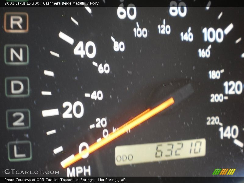 Cashmere Beige Metallic / Ivory 2001 Lexus ES 300